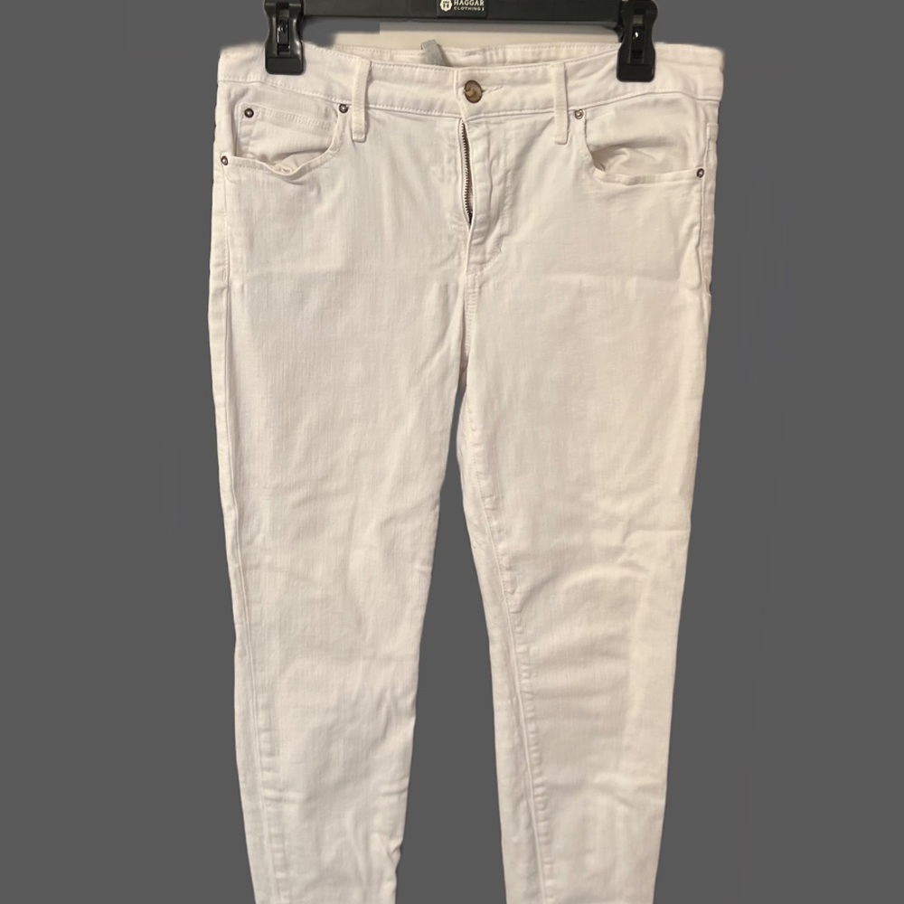 Joe’s white jeans. Mid rise skinny ankle
